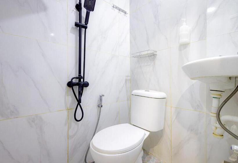 Urbanview Hotel Kota Tua Jakarta