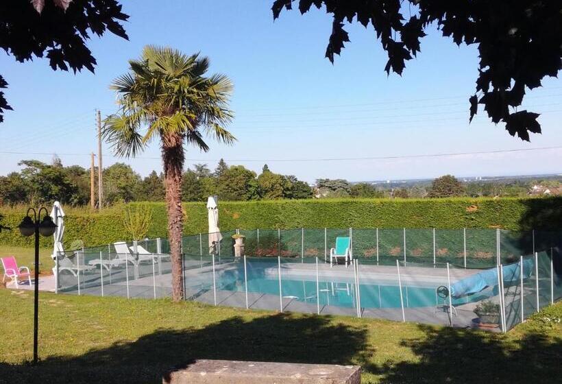 بنسيون La Petite Maison