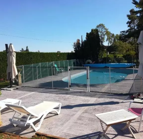 Majatalo La Petite Maison