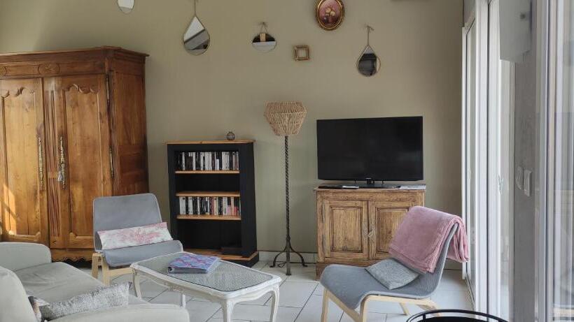 بنسيون La Petite Maison