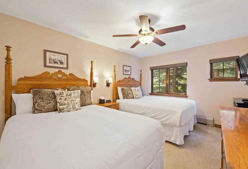 St James Place By East West Hospitality