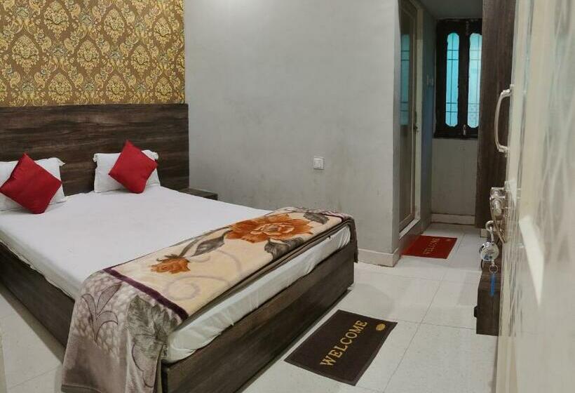 Staymaker Hotel Shanti Niketan