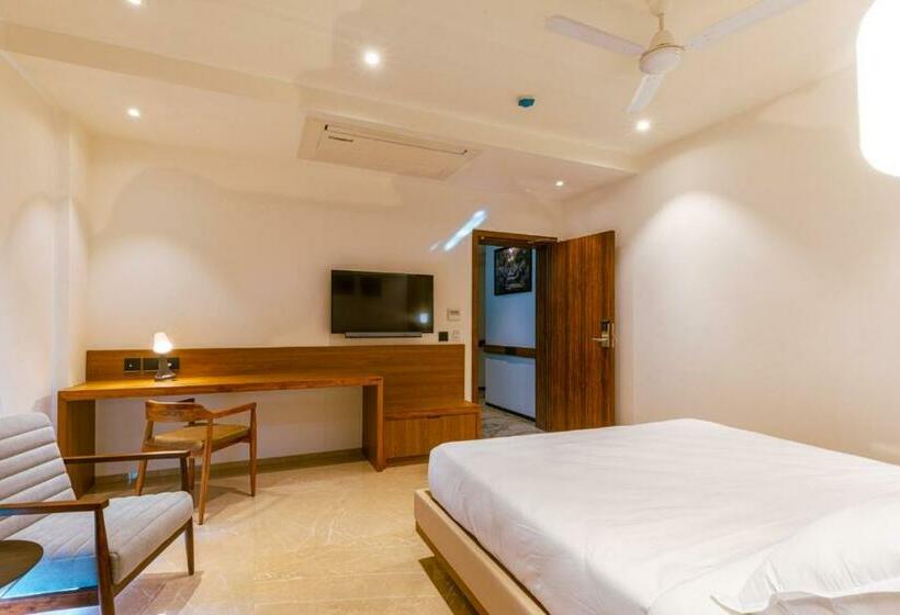 Отель Avana  A Boutique