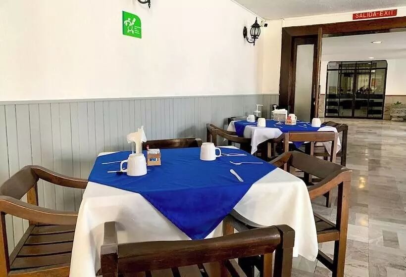 ホテル Bedd Express Querétaro