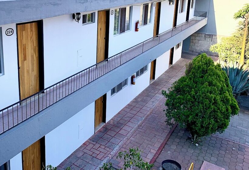 Otel Bedd Express Querétaro