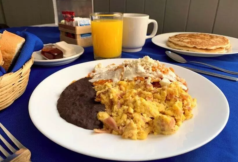 ホテル Bedd Express Querétaro