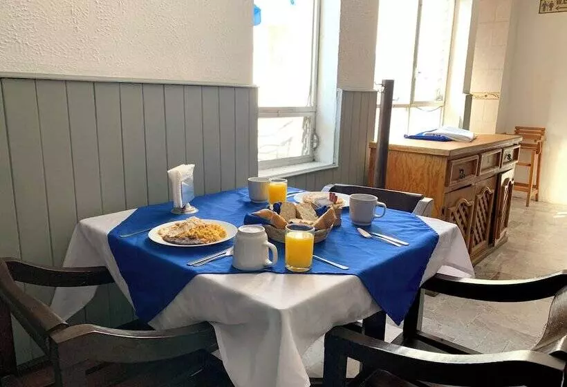 ホテル Bedd Express Querétaro