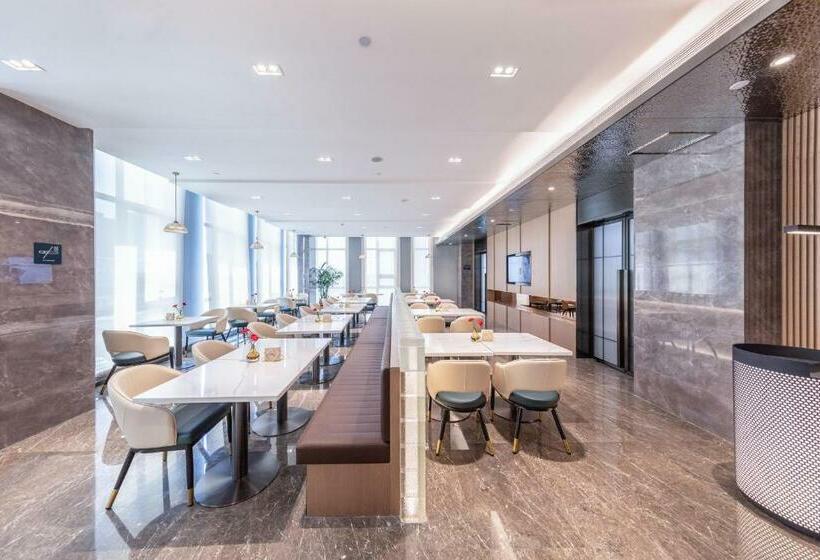 Atour Hotel Lianyungang Municipal Affairs Central University Town