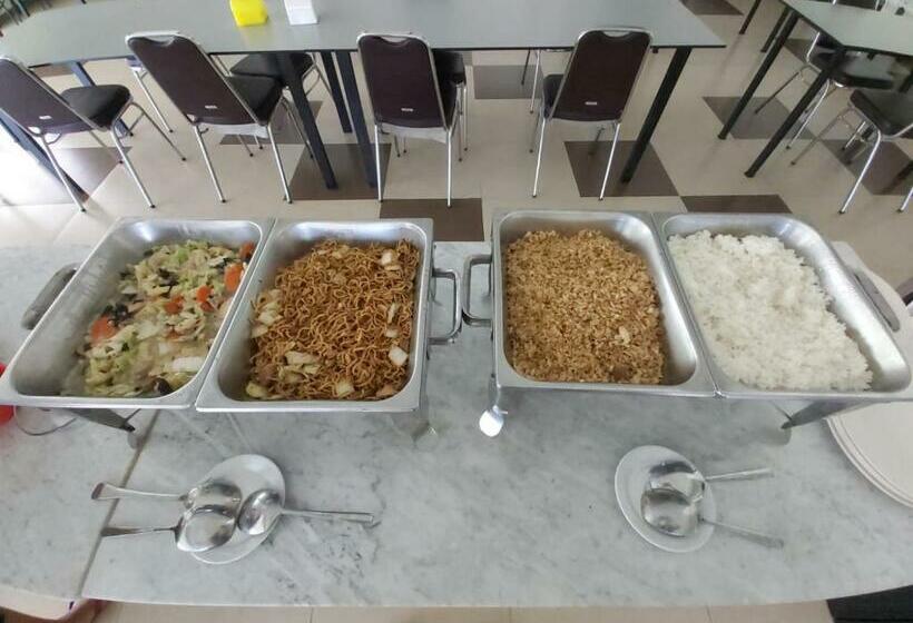 בית מלון כפרי Larensia