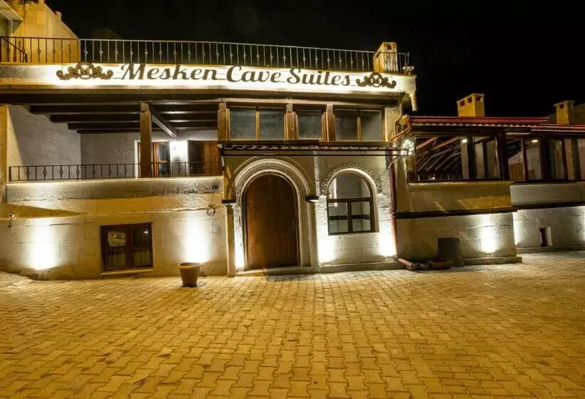 ホテル Mesken Cave Suites