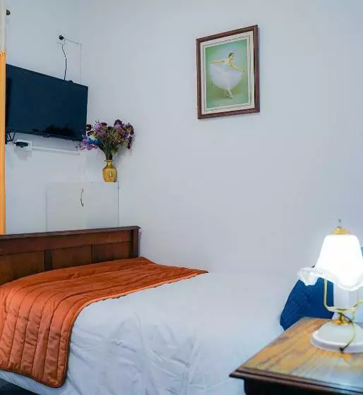 پانسیون Residencial Airside Palace