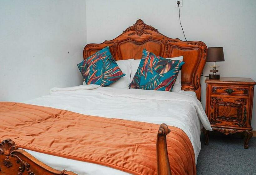 پانسیون Residencial Airside Palace