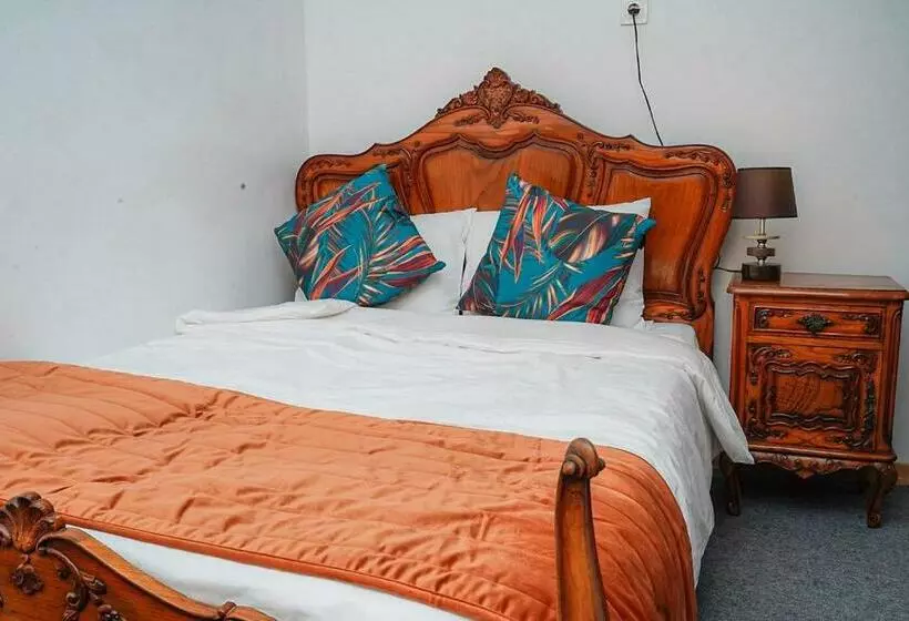 پانسیون Residencial Airside Palace