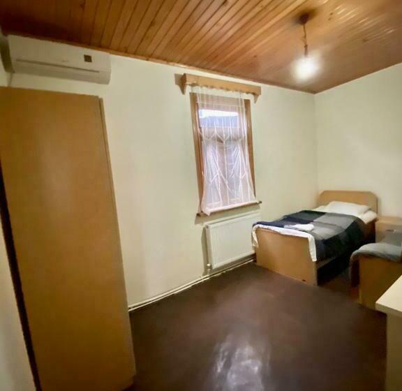 هاستل Otel Batumi Siti