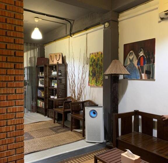 مبيت وإفطار Batu Bata Guesthouse