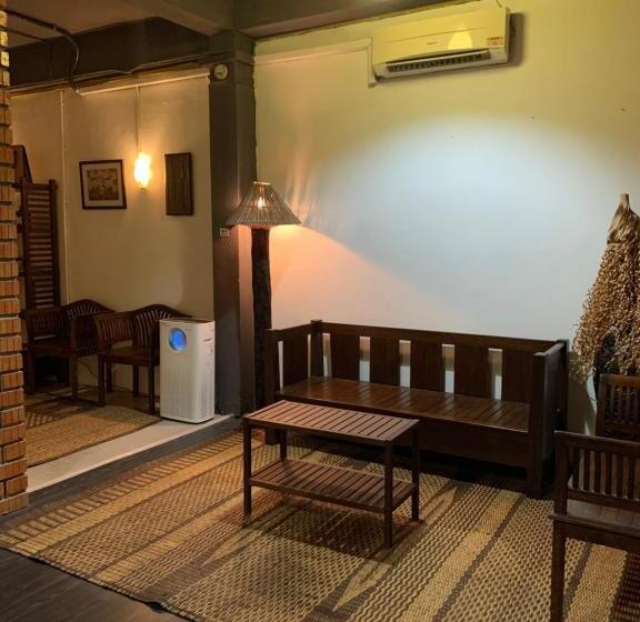 مبيت وإفطار Batu Bata Guesthouse