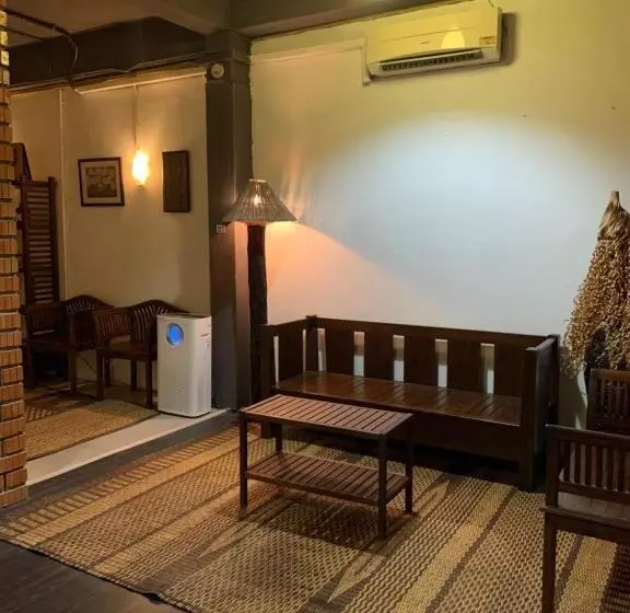 ベッドアンドブレックファースト Batu Bata Guesthouse