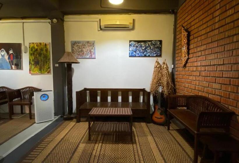 مبيت وإفطار Batu Bata Guesthouse