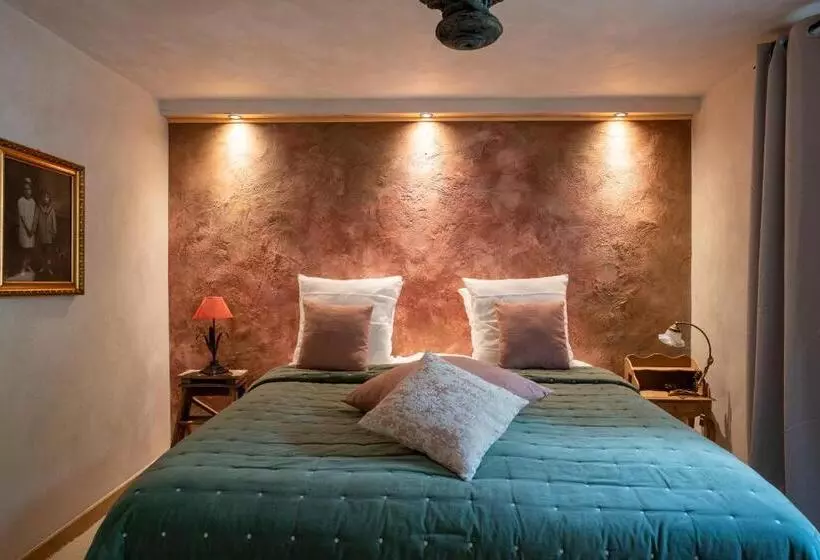 ベッドアンドブレックファースト Le Poirier De La Canette