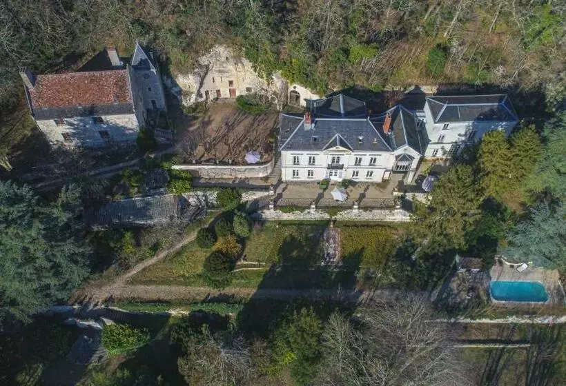 Aamiaismajoitus (B&B) Manoir De La Salle Du Roc