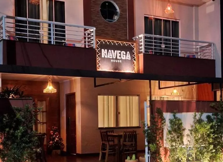 تختخواب و صبحانه Navega Apart