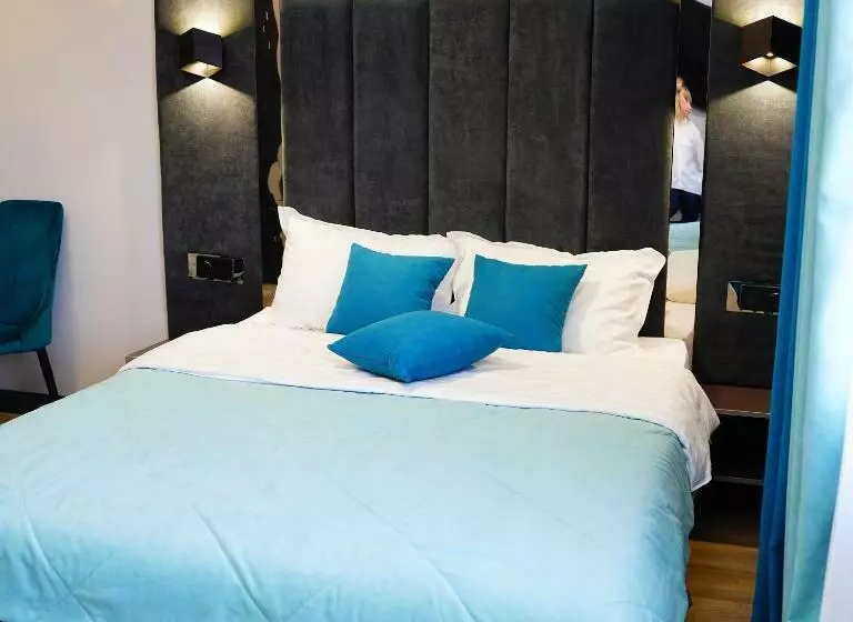 هتل гостинично банный комплекс Paradise