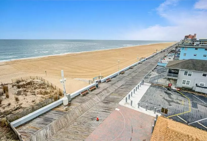 هتل Dunes Suites Oceanfront