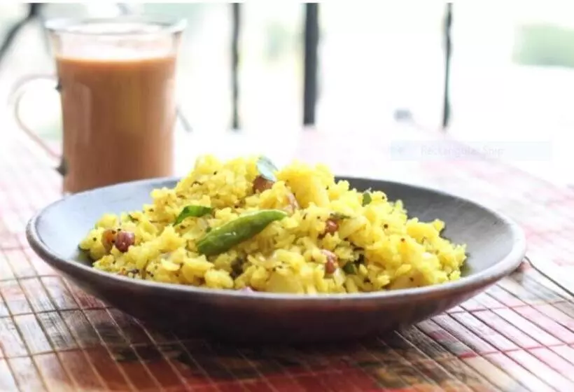 Hotelli Mira International