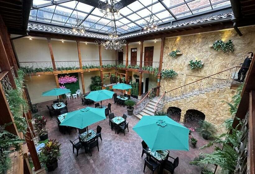 Hotel Nass Central Garden