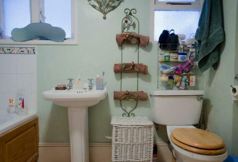 بنسيون 16 Brunswick Sq