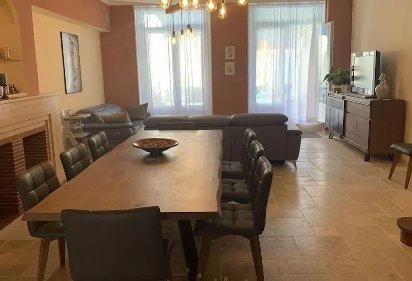 Aamiaismajoitus (B&B) Logis De La Foulerie