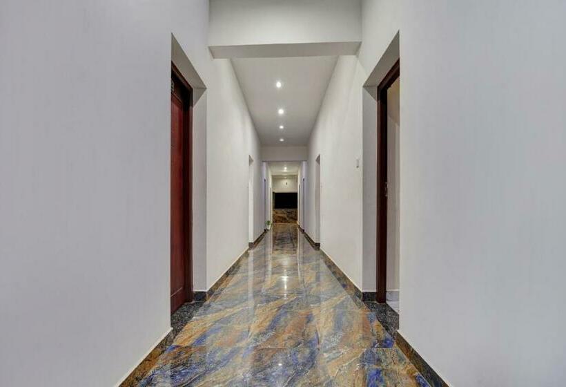 Flagship Sri Kamatchi Hotel & Rooms