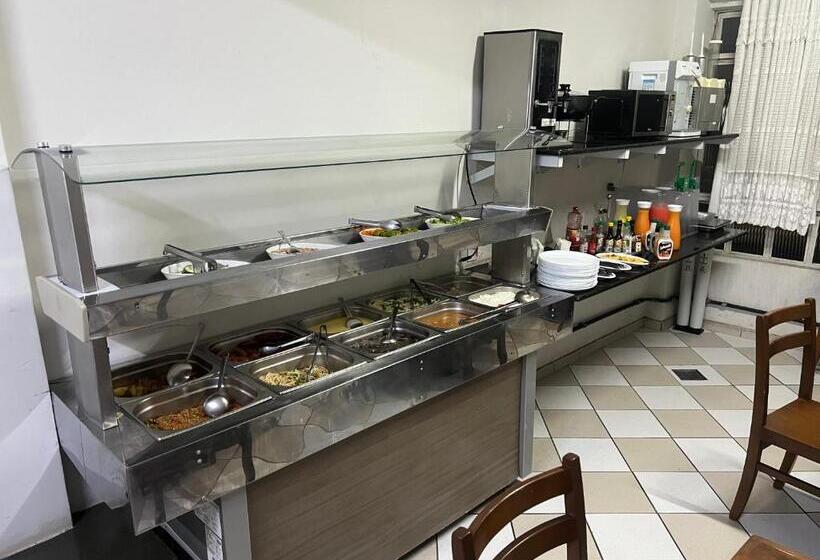 فندق Premium Center