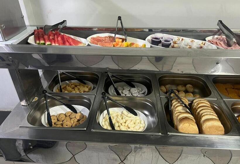 فندق Premium Center