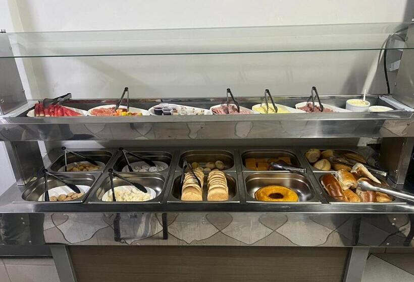 فندق Premium Center