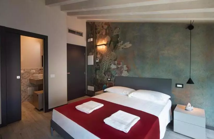 Retkeilymaja Monte Isola   Decio Rooms