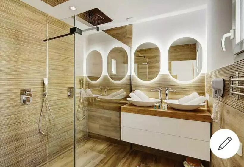 Aamiaismajoitus (B&B) L Olympe Des Sens