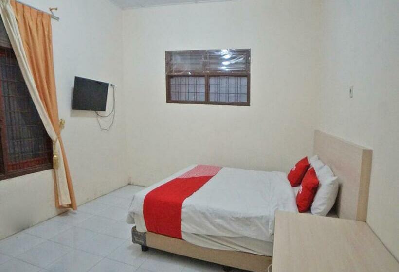 בית מלון כפרי Oyo 91776 Bina Family Homestay