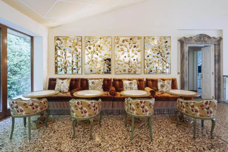 Hotel Passalacqua