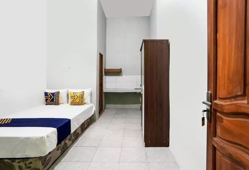 Hotelli Spot On 91747 Gamping Homestay Syariah