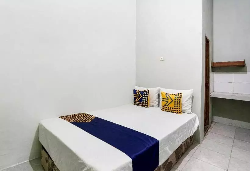 Hotelli Spot On 91747 Gamping Homestay Syariah