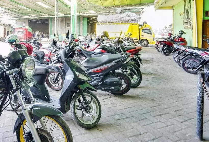 Hotelli Spot On 91747 Gamping Homestay Syariah