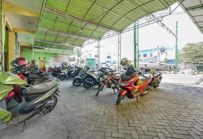 Hotelli Spot On 91747 Gamping Homestay Syariah