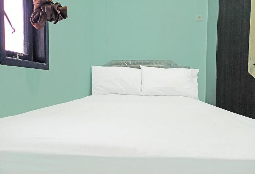 בית מלון כפרי Spot On 91791 Homestay Surya Syariah