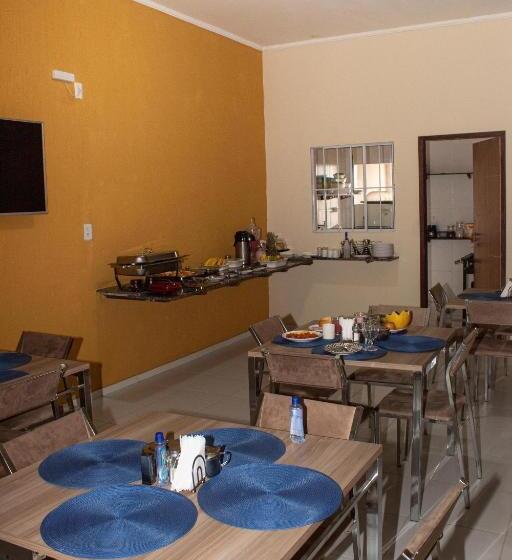 פנסיון Pousada Rodrigues