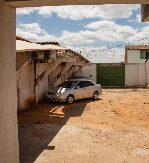 פנסיון Pousada Rodrigues