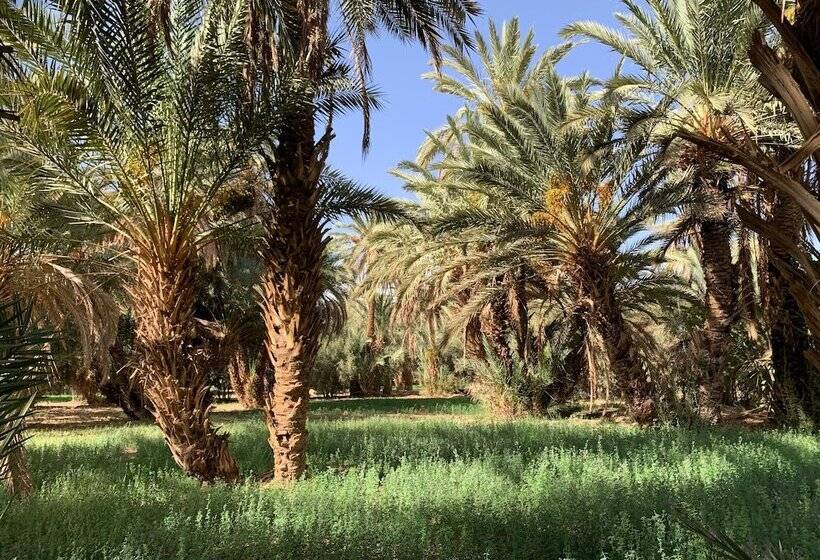 Pension Room In Guest Room  Charming Guest House With Pool For 6 People 1