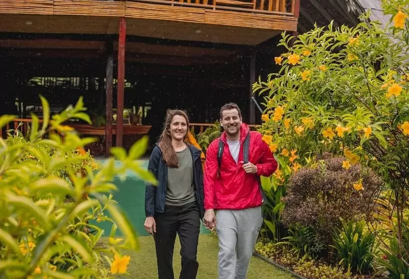 Biohotel Arara River