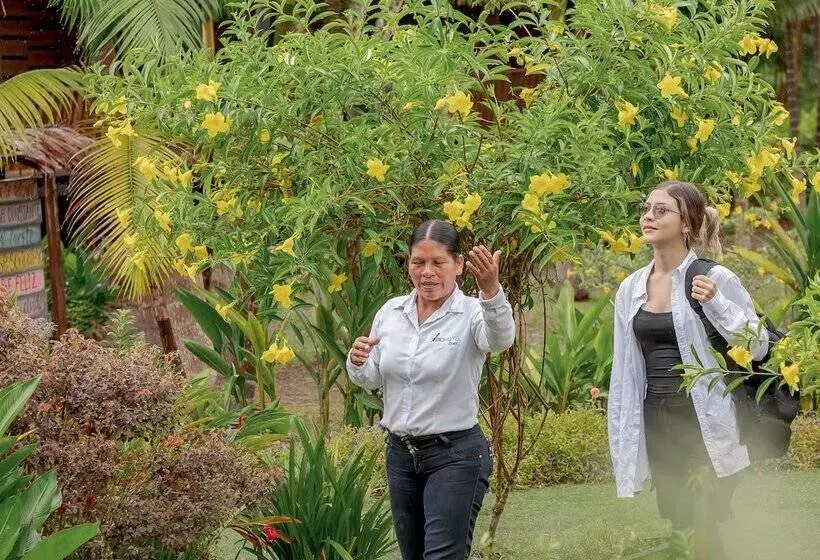 Biohotel Arara River