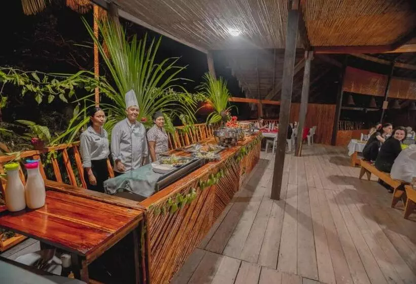 Biohotel Arara River